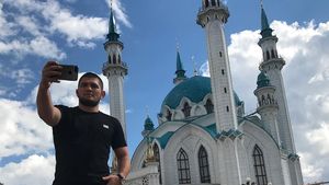 Foto: Khabib Nurmagomedov dan Masjid-masjid Dunia