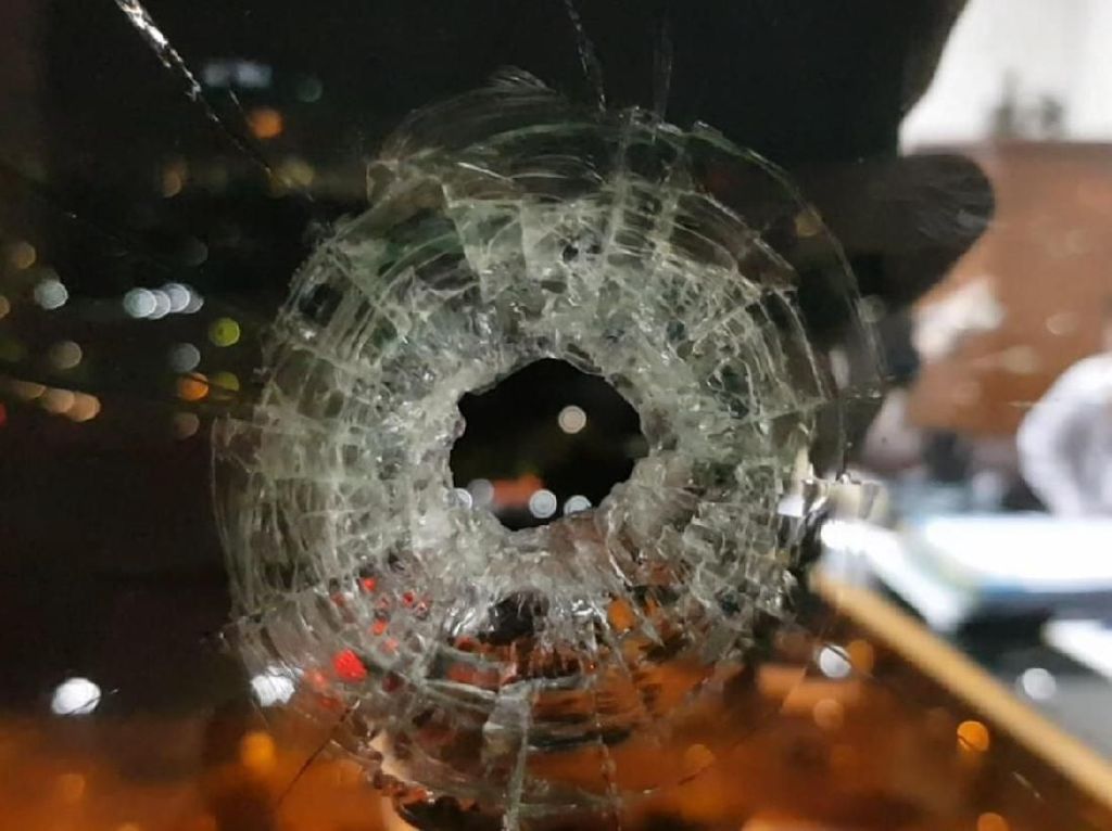 Polisi: Ada 5 Tembakan ke Gedung DPR, 4 Peluru yang Ditemukan