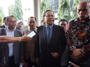 Rizal Ramli Siap Penuhi Panggilan Polisi soal Laporan NasDem Rizal Ramli Siap Penuhi Panggilan Polisi soal Laporan NasDem