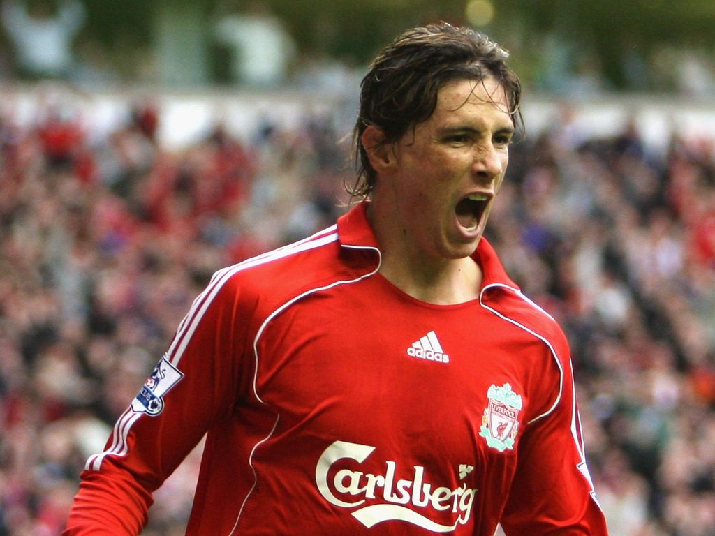 LIVERPOOL, UNITED KINGDOM - AUGUST 19:  Fernando Torres of Liverpool celebrates scoring the opening goal during the Barclays Premier League match between Liverpool and Chelsea at Anfield on August 19, 2007 in Liverpool, England. (Photo by Phil Cole/Getty Images)