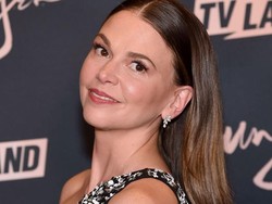 Awet Muda, Aktris 43 Tahun Ini Berperan Jadi Wanita Berusia 27