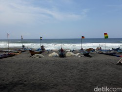 Pantai Baru Bantul: Lokasi, Harga Tiket Masuk, dan Daya Tariknya