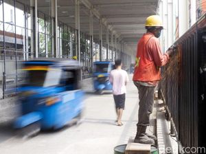 Belum Rampung Total, Kolong Skybridge Sudah Ramai Pengendara