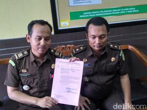 Berkas Dinyatakan P21, Bos Cat Iwan Adranacus Segera Disidang Berkas Dinyatakan P21, Bos Cat Iwan Adranacus Segera Disidang