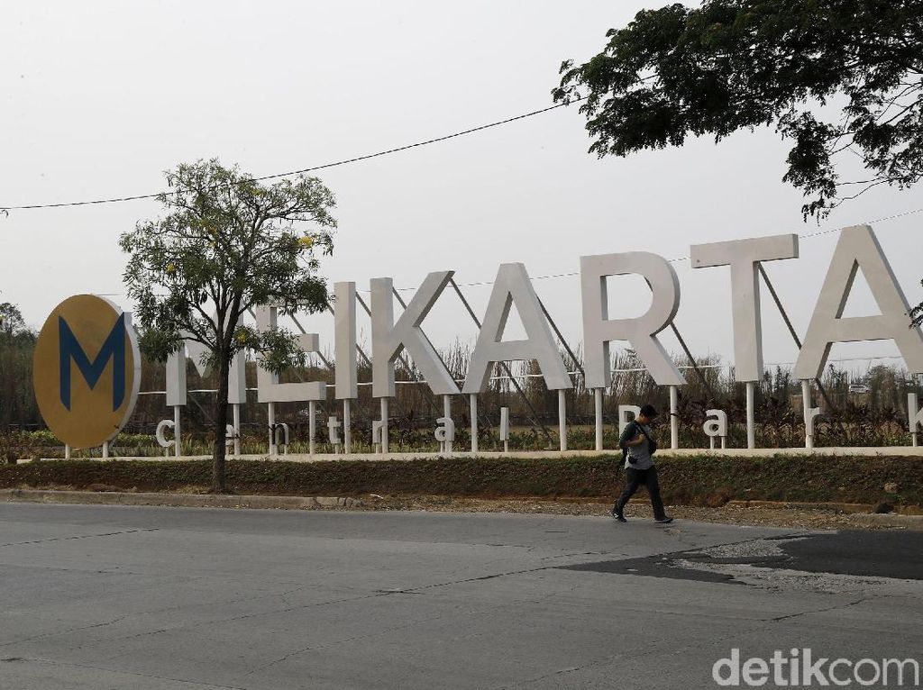 Debat Alot Aher-Demiz dengan Bupati soal Rekomendasi untuk Meikarta Debat Alot Aher-Demiz dengan Bupati soal Rekomendasi untuk Meikarta