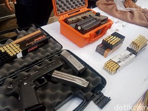 Polisi akan Periksa Pemilik Senjata Peluru Nyasar ke Gedung DPR