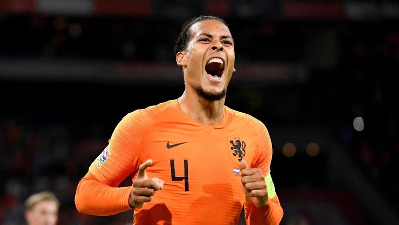 Van Dijk Fit untuk Main Akhir Pekan Ini Van Dijk Fit untuk Main Akhir Pekan Ini