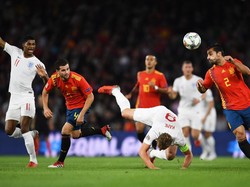 Timnas Spanyol menjamu Inggris di Estadio Benito Villamarin, Sevilla, Selasa (16/10/2018) dini hari WIB, dalam pertandingan ketiga Grup 4 Liga A UEFA Nations League. Laga berjalan ketat sejak awal. (Foto: David Ramos/Getty Images)