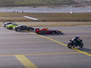 Balapan Mobil F1 vs Jet F-16 vs Motor 998cc vs Supercar, Siapa Menang?