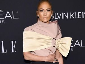 Jadi Tamu Acara di Qatar Selama 20 Menit, Jennifer Lopez Dibayar Rp 29 M