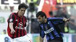 11 Foto Ikonik Duel Panas Inter Milan vs AC Milan