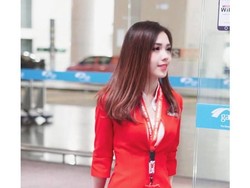 Difoto Diam-diam saat Bertugas, Pramugari Cantik Ini Jadi Viral