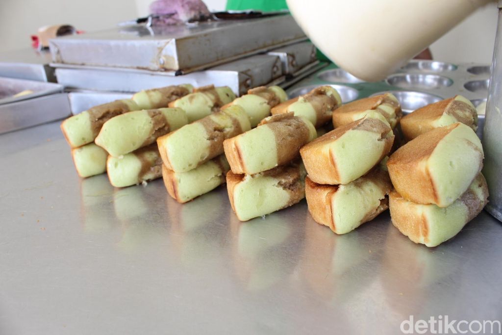 kue pukis