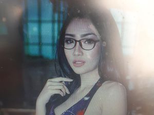 Diduga Hamil Anak Delon, Putri Juby Tak Munafik Aji Mumpung Diduga Hamil Anak Delon, Putri Juby Tak Munafik Aji Mumpung