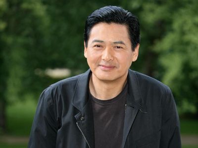 Gaya Makan Chow Yun Fat, Aktor yang Nyaman Hidup Sederhana