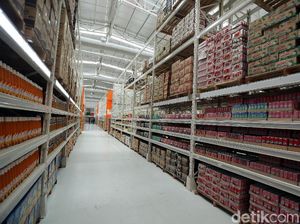 Melihat Dari Dekat Supermarket GORO Milik Tommy Soeharto Melihat Dari Dekat Supermarket GORO Milik Tommy Soeharto