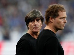 Tekanan besar mengarah kepada Joachim Loew selaku pelatih yang harus segera berbenah jika tak ingin Jerman makin terpuruk. (Benoit Tessier/REUTERS)