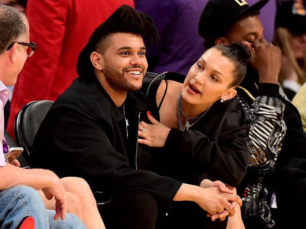 The Weeknd-Bella Hadid Mesra-mesraan di Singapura, Bagaimana di Bali? The Weeknd-Bella Hadid Mesra-mesraan di Singapura, Bagaimana di Bali?