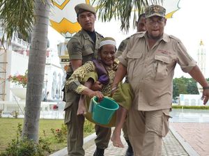 Dinsos Aceh Sarankan Tak Beri Sedekah ke Pengemis