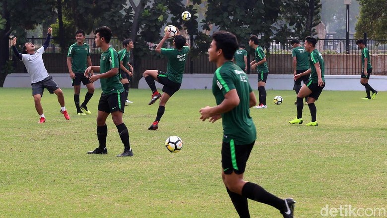 Jadwal Siaran Langsung Piala Asia U-19: Indonesia Vs Taiwan Jadwal Siaran Langsung Piala Asia U-19: Indonesia Vs Taiwan