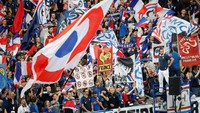 Para pendukung Prancis memadati Stade de France, Rabu (17/10/2018) dini hari WIB untuk mendukung Les Bleus menghadapi raksasa Jerman. (Charles Platiau/Reuters)