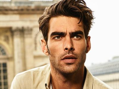 Liburannya Model Tampan Spanyol Jon Kortajarena
