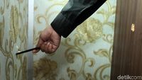 Ruangan Anggota DPR F-Partai Demokrat Tertembus Peluru