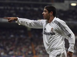 Cicinho semusim bermain di Madrid, yakni pada 2006/2007. Dia lantas hijrah ke Roma dan bermain sampai 2012. (Foto: Denis Doyle/Getty Images)