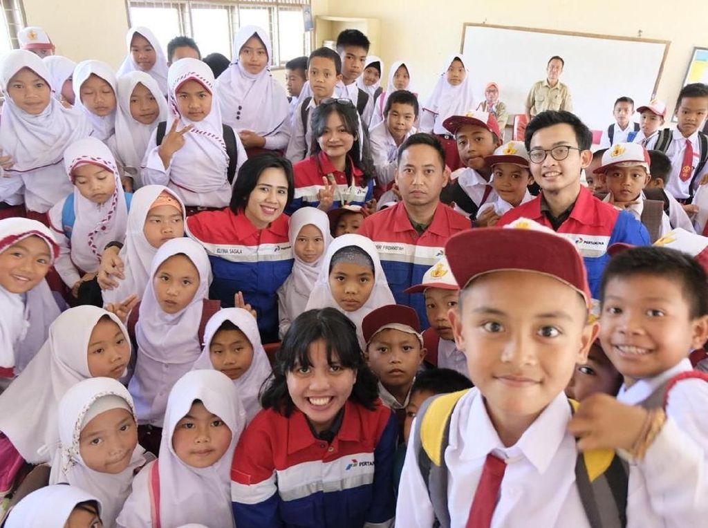 Kenalkan Energi Panas Bumi, PGE Sosialisasi ke Sekolah Dasar Kenalkan Energi Panas Bumi, PGE Sosialisasi ke Sekolah Dasar