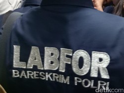 Polisi Olah TKP Temuan Peluru di Gedung DPR Ruang F-PD