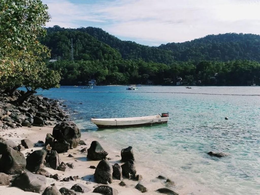 Ribuan Turis dari 4 Kapal Pesiar Ditolak Masuk Sabang Ribuan Turis dari 4 Kapal Pesiar Ditolak Masuk Sabang