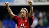 David Beckham membuktikan diri bukan sekadar selebriti di atas lapangan. Beckham sudah mengemas 80 assist selama merumput di Inggris selama 11 musim bersama Manchester United. Enam medali juara Premier League dimiliki Beckham. (Foto: Shaun Botterill/Getty Images)