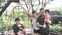 Momen Bahagia Hot Mom Olla Ramlan dan Keluarga