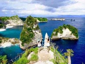 Pendapatan Bali dari Retribusi di Nusa Penida Naik 20 Kali Lipat Pendapatan Bali dari Retribusi di Nusa Penida Naik 20 Kali Lipat