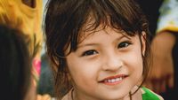Mengintip 6 Foto Jihan, Anak Cantik dan Tegar Korban Gempa Palu