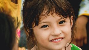 Mengintip 6 Foto Jihan, Anak Cantik dan Tegar Korban Gempa Palu