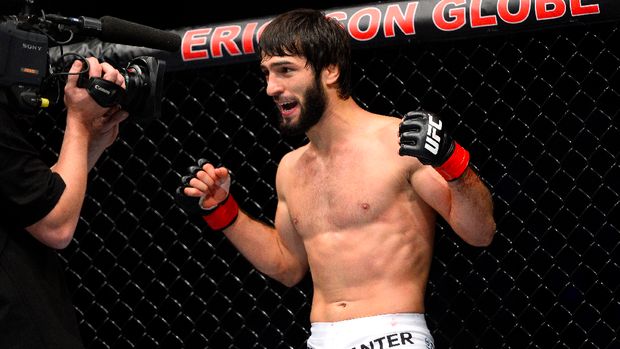 Zubaira Tukhugov terancam dipecat dari UFC karena memukul Conor McGregor.