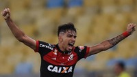 Karier Paqueta terus menanjak sejak saat itu. Gazzetta Dello Sport mengklaim kalau Paqueta adalah pemain muda Brasil paling potensial setelah Vinicius Junior gabung Real Madrid. (Buda Mendes/Getty Images)
