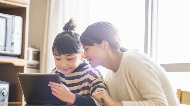 Tips agar anak tak konsumtif