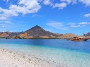 Taman Nasional Komodo, Rindu Ini Berat!