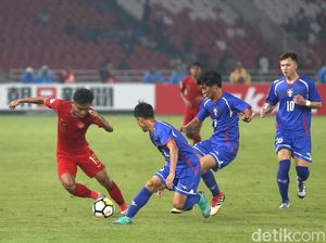 Blunder-blunder Tentukan Kemenangan Garuda Muda Blunder-blunder Tentukan Kemenangan Garuda Muda