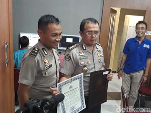 Polisi Selidiki Leodewyk, Pemberi Penghargaan Palsu ke Ipda Rochmat Polisi Selidiki Leodewyk, Pemberi Penghargaan Palsu ke Ipda Rochmat