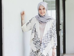 Ulang Tahun, Natasha Rizky Bagikan 3000 Jilbab untuk Palu dan Lombok