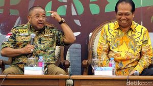 Saat Aboe Bakar Al-Habsyi dan Anton Sihombing Berdiskusi di DPR