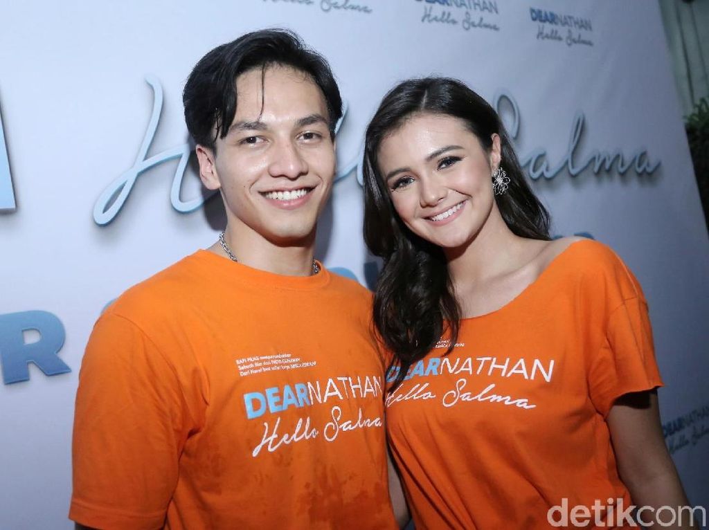 Jefri Nichol Nyetir Bajaj di Film, Amanda Rawles Ketakutan Jefri Nichol Nyetir Bajaj di Film, Amanda Rawles Ketakutan