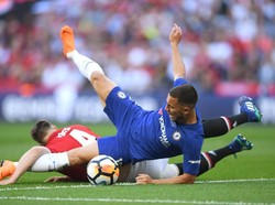 Cara Redam Hazard? MU Disarankan Terapkan Man-Marking