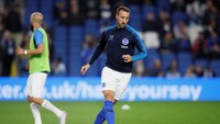 Di umur yang sudah menginjak 35 tahun, Glenn Murray dianggap sudah habis karena memang dia bukan pemain top. Tapi begitu musim dimulai, Murray diam-diam sudah bikin lima gol, lebih banyak ketimbang Mohamed Salah. (David Klein/REUTERS)