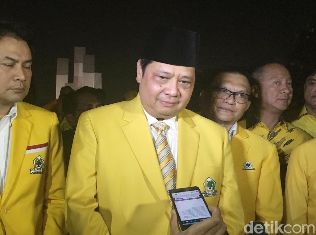Peringati Hari Jadi, Golkar Ziarah ke TMP Kalibata Peringati Hari Jadi, Golkar Ziarah ke TMP Kalibata