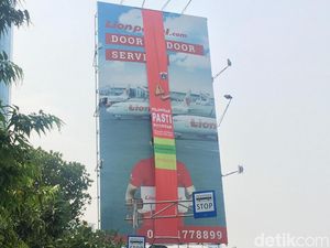 Anies: 60 Reklame di Jakarta akan Disegel