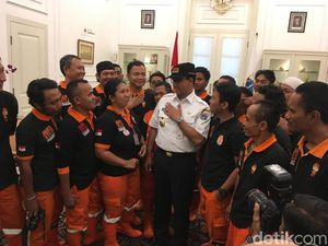 Anies Terima Sumbangan Rp 26 Juta dari PPSU untuk Bencana Sulteng Anies Terima Sumbangan Rp 26 Juta dari PPSU untuk Bencana Sulteng